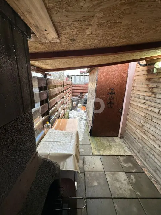 Teren 445 cu fundatie de casa mare + o Casuta locuibila moderna de 2 camere - foto 16