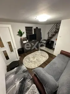 Teren 445 cu fundatie de casa mare + o Casuta locuibila moderna de 2 camere - foto 3