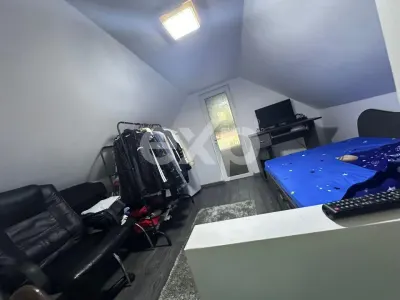 Teren 445 cu fundatie de casa mare + o Casuta locuibila moderna de 2 camere - foto 5