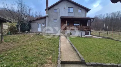 Casă 4 camere | 170 mp utili | Teren 550 mp | Mobilată și utilată | Smeura - Mosoaia