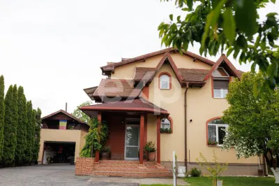 Bascov | Casă individuală spațioasă | Teren 937 mp - foto 2