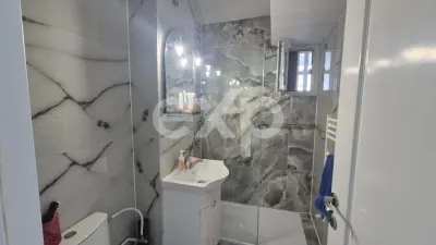 Apartament 3 camere – ultracentral Pitești | renovat complet | parcare inclusa - foto 12