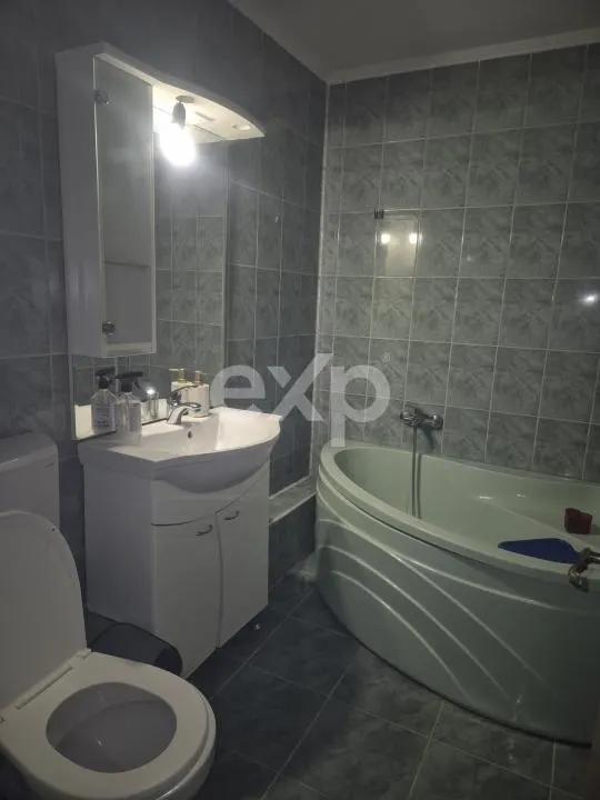 De închiriat apartament 3 camere in Pitești Popa Sapca - foto 10