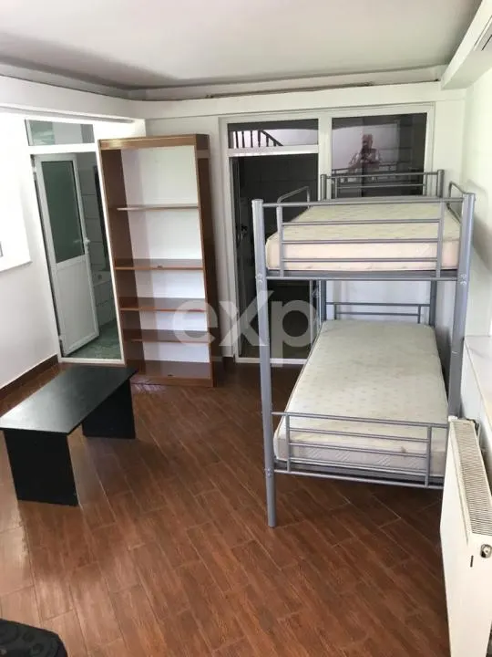 De inchiriat vila in Pitești zona Teilor ideala pentru grupuri de lucru - foto 3