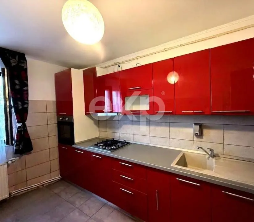Apartament 3 camere transformat în 2 | Etaj intermediar - foto 2
