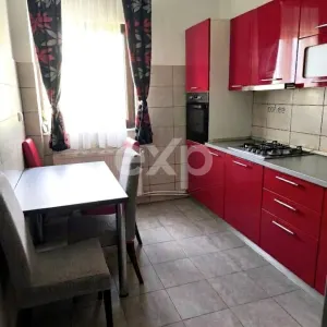 Apartament 3 camere transformat în 2 | Etaj intermediar - foto 4