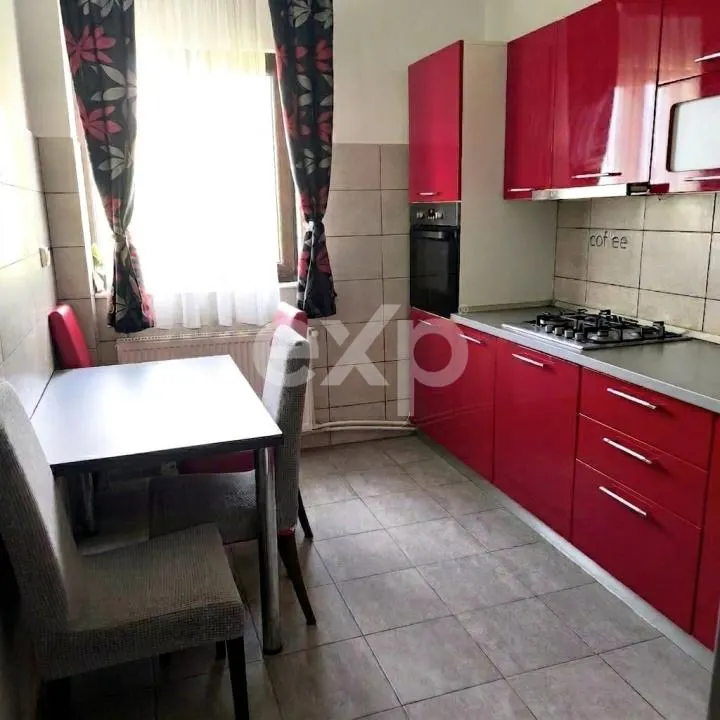 Apartament 3 camere transformat în 2 | Etaj intermediar - foto 4