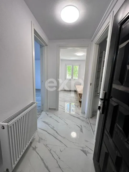 Apartament 2 camere,Parter ,Allea Grivita,Micro 8 - foto 1