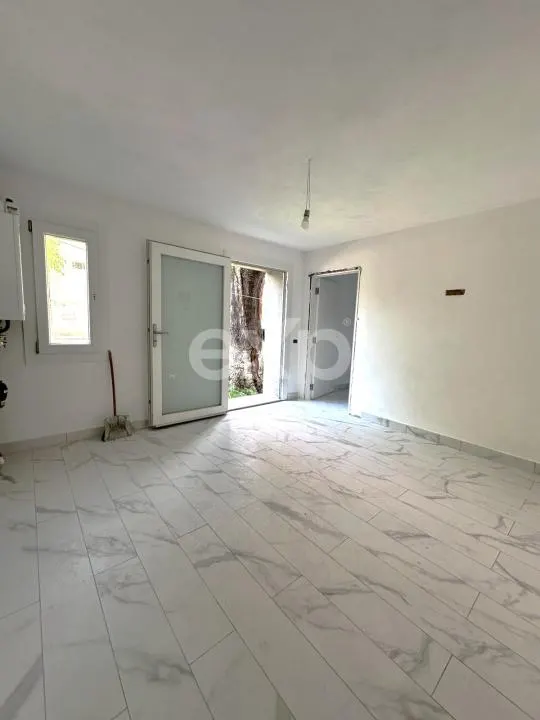 Apartament cu 2 camere ,Micro 8 ,Aleea Grivita - foto 1