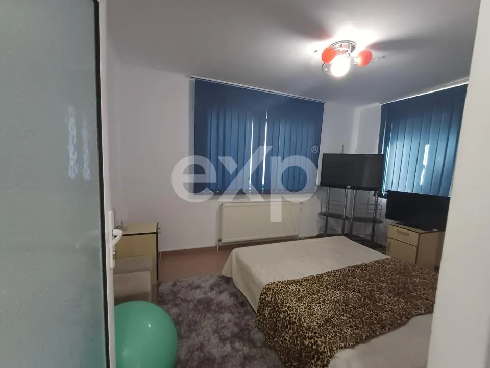 Inchiriere apartament modern in vila, cu intrare separata - foto 7