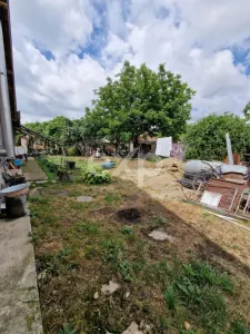 Casă de vânzare în Mircea Vodă + teren 1600 mp - foto 18