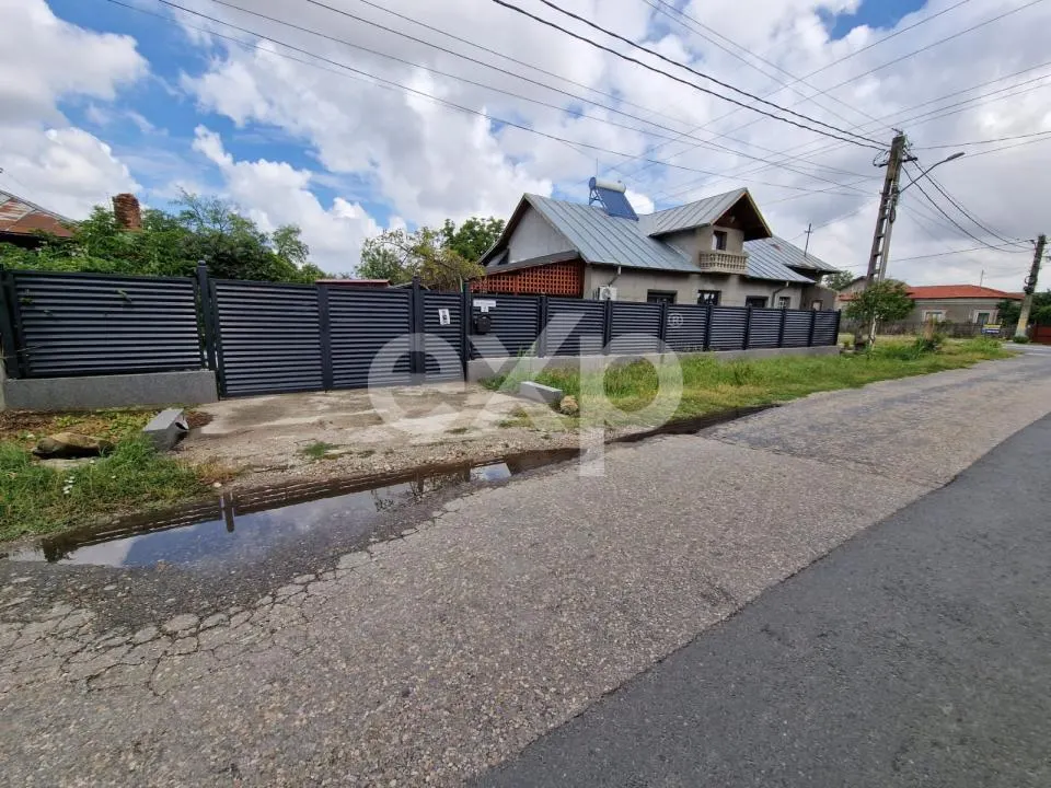 Casă de vânzare în Mircea Vodă + teren 1600 mp - foto 21