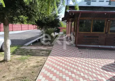 Casă deosebită 5 camere, 2100 mp teren, livadă – Mălureni, Argeș - Malureni