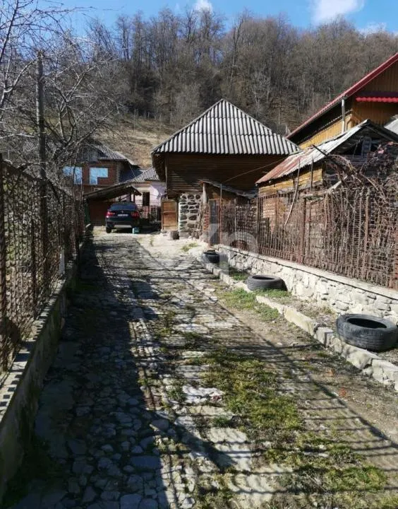 Casă cu 2 Camere și Teren Generos – Aninoasa (Sat Slănic), Argeș - foto 6