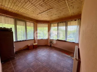 Vilă spațioasă cu teren de 1.008 mp în Ștefănești, Argeș | D+P+E+M - foto 12