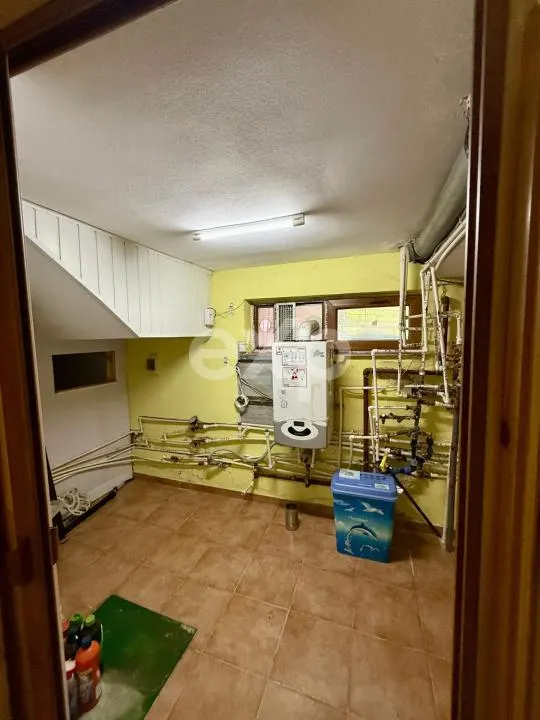 Vilă spațioasă cu teren de 1.008 mp în Ștefănești, Argeș | D+P+E+M - foto 18