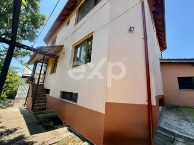 Vilă spațioasă cu teren de 1.008 mp în Ștefănești, Argeș | D+P+E+M - foto 3
