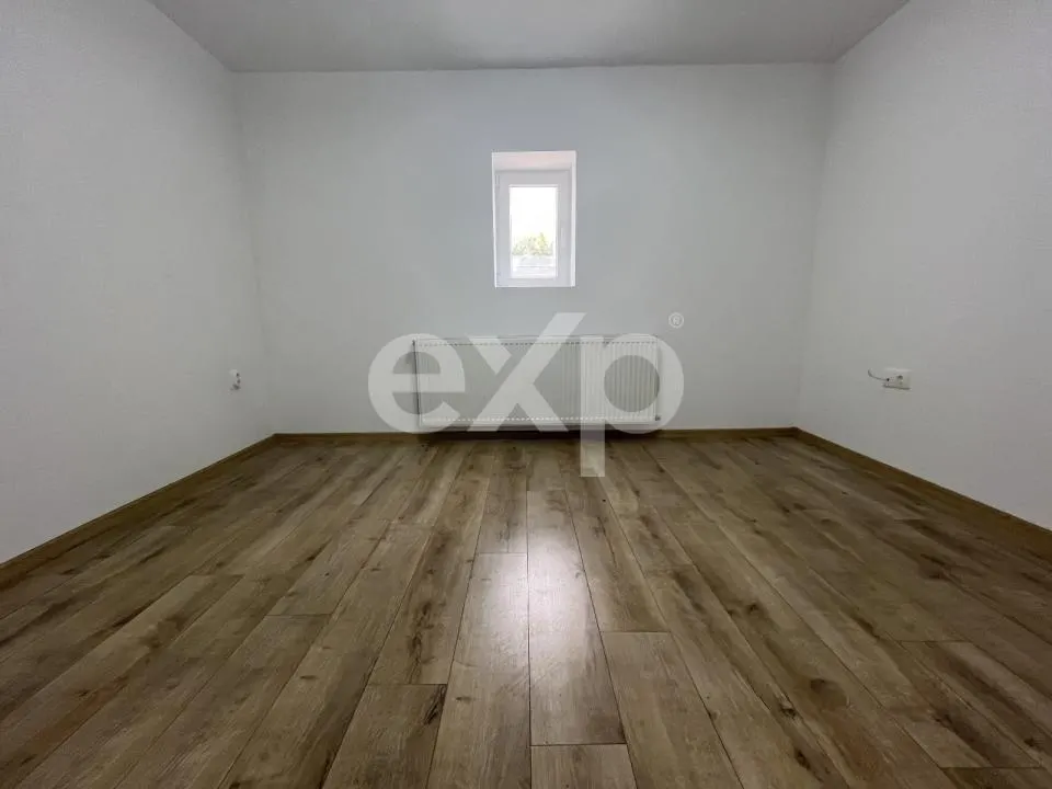 Locuință modernă cu două intrări separate, izolație premium, zonă verde Cuparu - foto 12