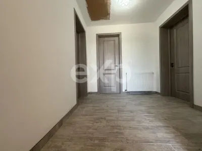 Locuință modernă cu două intrări separate, izolație premium, zonă verde Cuparu - foto 7