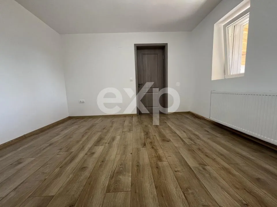 Locuință modernă cu două intrări separate, izolație premium, zonă verde Cuparu - foto 9