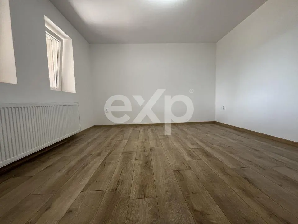 Locuință modernă cu două intrări separate, izolație premium, zonă verde Cuparu - foto 10