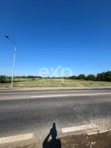 Teren intravilan premium 15.000 mp la DN61 lângă Centura Găești acces rapid A1 - Gaesti
