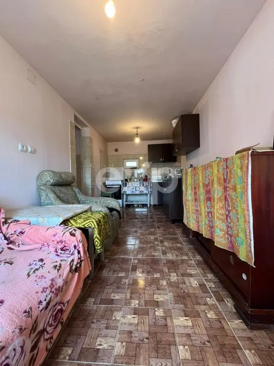 Casă cu 3 camere și teren 1.140 mp toate utilitățile, anexe și acces stradal - foto 16