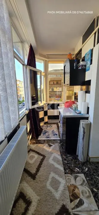 Apartament unic de 4 camere (reorganizat inteligent), Mobilat &amp; Utilat - etaj 2 - foto 12