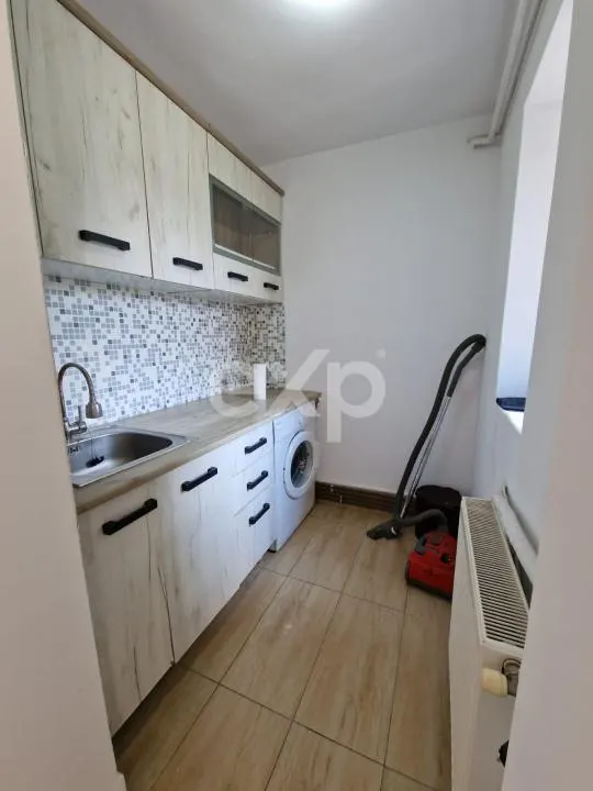 Apartament 2 camere de închiriat Poarta Bucuresti,et 2 - foto 7