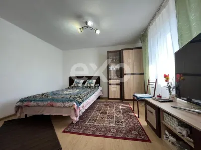 Casa parter + anexa cu 880 mp teren in Brosteni Dambovita - foto 2