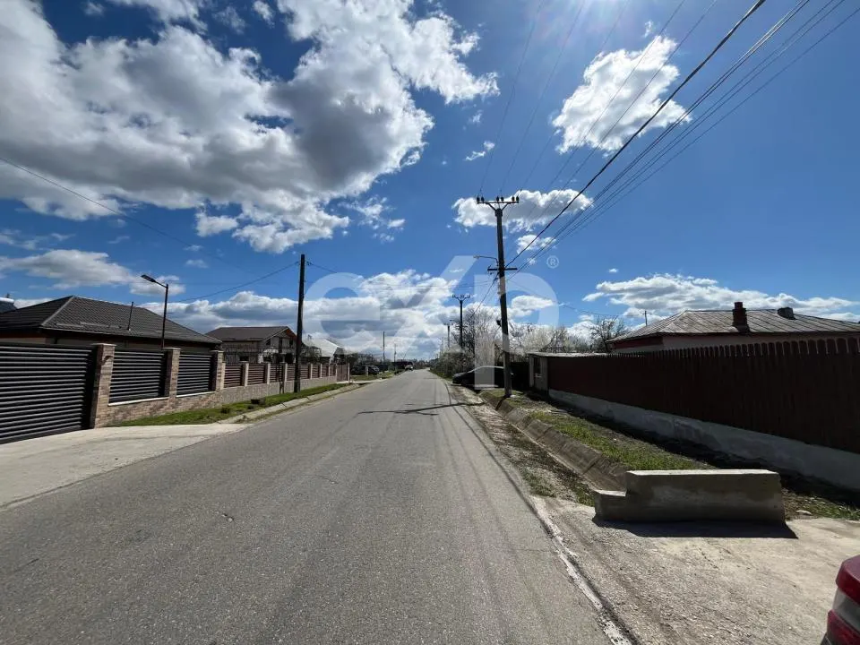 Casa parter + anexa cu 880 mp teren in Brosteni Dambovita - foto 17