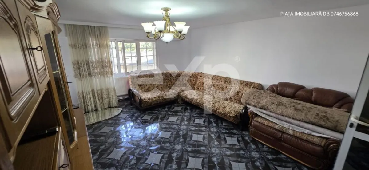 Super-Oportunitate! Apartament Spațios 3 Camere Decomandat(81 mp utili, An 1990) - foto 2