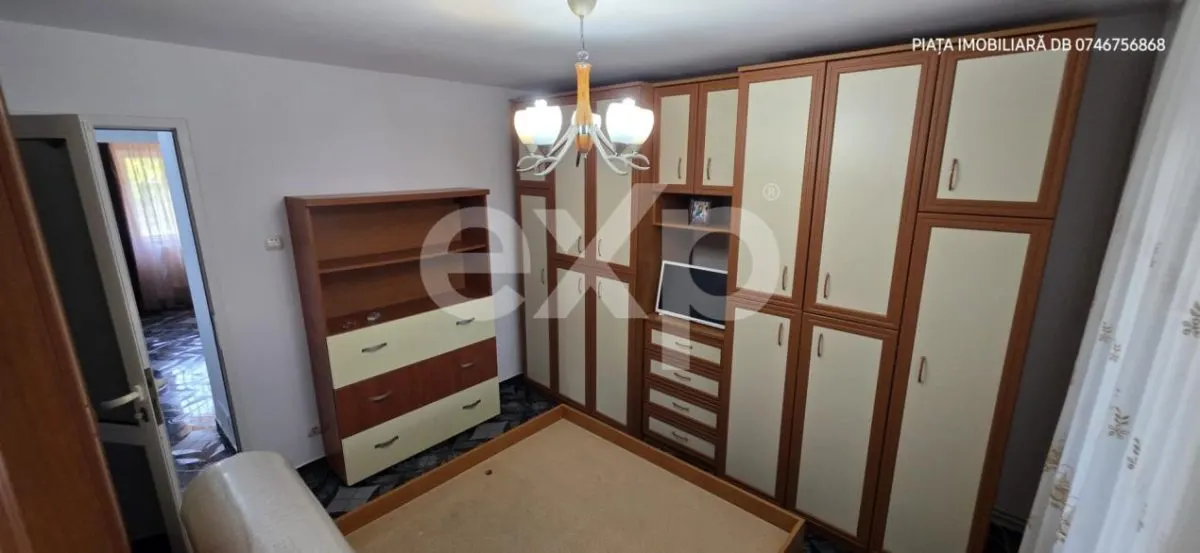 Super-Oportunitate! Apartament Spațios 3 Camere Decomandat(81 mp utili, An 1990) - foto 5