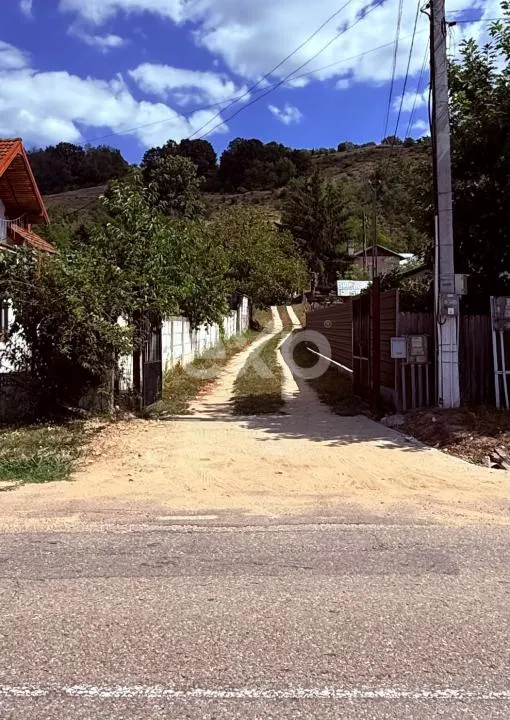 Teren premium în Budeasa, priveliște superbă către Baraj - foto 5