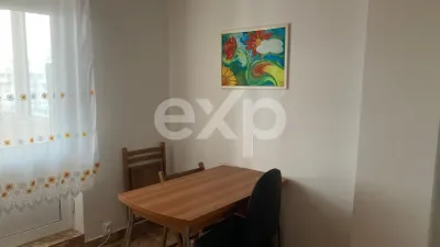 Vanzare apartament 2 camere Fratii Golesti - Pitesti