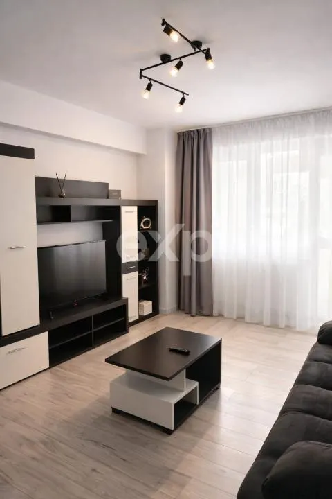 Apartament 2 camere Ultracentral Modern | Full Upgrade | 2 Balcoane - foto 2