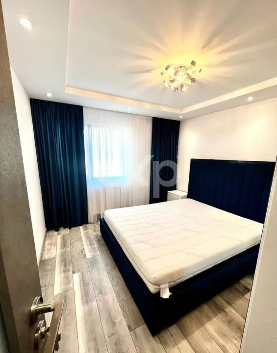 Apartament cu 3 camere de lux, ultracentral. - foto 3