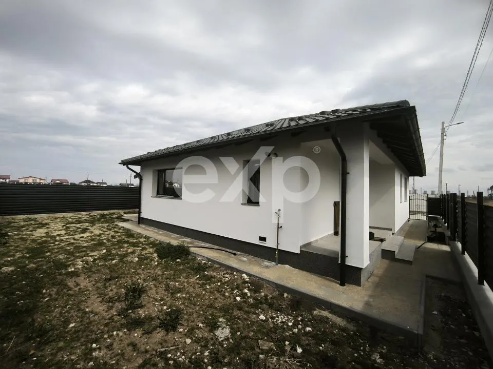 BRADU | Casa Noua | 3 camere | Zona Primărie - foto 1
