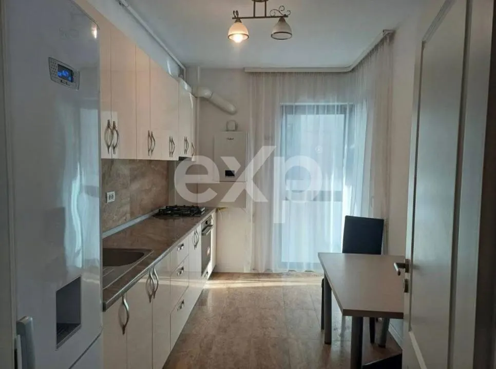 Inchiriere apartament 2 camere Ultracentral, bloc nou - foto 2