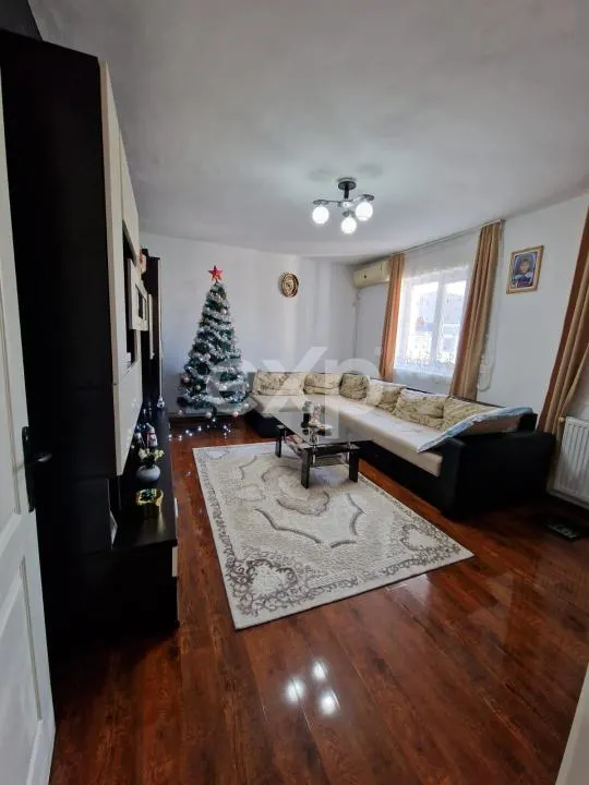Apartament 2 camere decomandat , Micro 6 - foto 7
