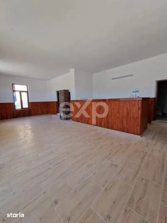 Spațiu comercial de vânzare, 110mp- Vulcana de Sus - foto 4