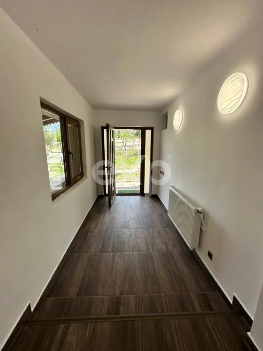 Reședință deosebită 5 Camere | 200 mp Utili | 1.438 mp Teren | Aleea Mănăstirii - foto 5