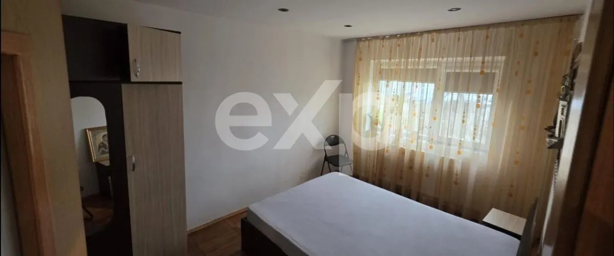 Apartament 3 Camere Decomandat, 80 mp, Parter – Micro 6, Târgoviște – Mobilat - foto 5