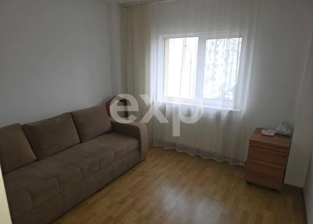 Inchiriere apartament 3 camere Gavana 3 - foto 2