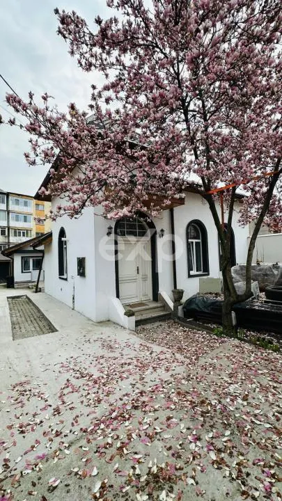 Vilă Premium Single, 176 mp Utili | Renovată Complet, La Cheie|Parcul Chindia - foto 2