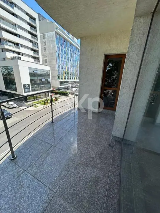 Inchiriere apartament 2 camere Ultracentral, bloc nou - foto 5