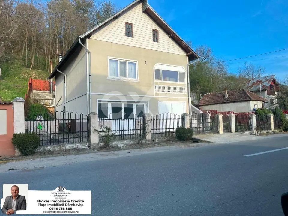 Casă P+E și Spațiu Comercial – Centru Manga, Comuna Voinești-Valea Dâmboviței - foto 1