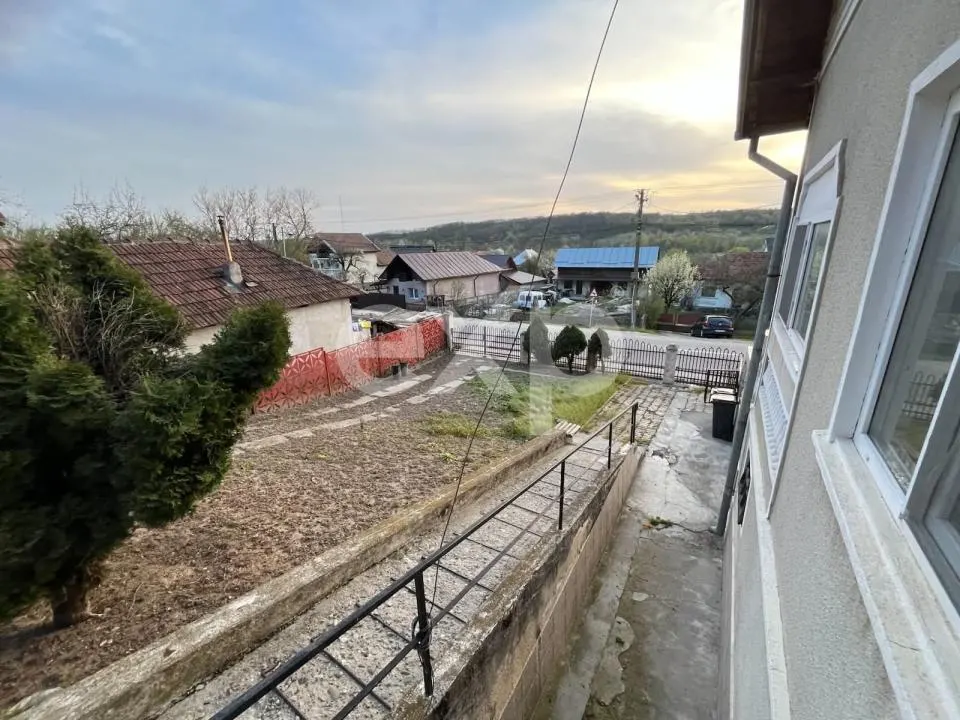 Casă P+E și Spațiu Comercial – Centru Manga, Comuna Voinești-Valea Dâmboviței - foto 4