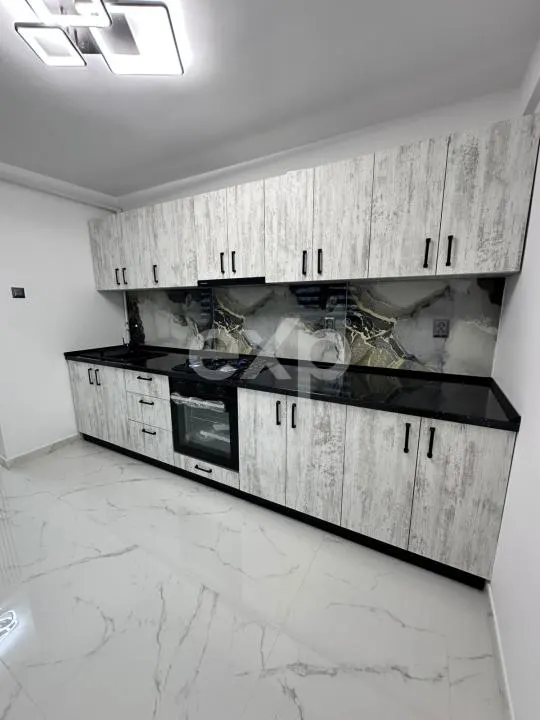 Apartament de vânzare – 3 camere , Micro 8 ,et 1 - foto 10