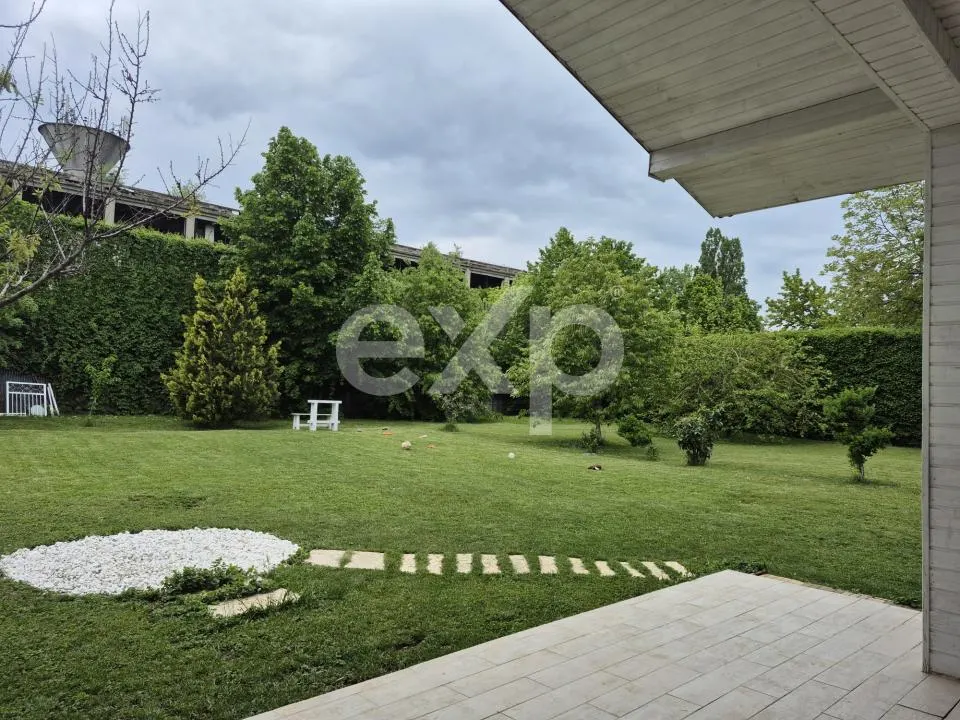 Vilă de lux 10 camere, 550 mp utili –Micro 6, Târgoviște, lângă Sala Polivalentă - foto 4